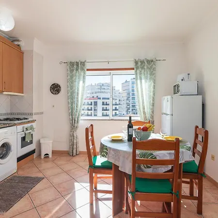 Sands Of Rocha - Silhueta Citadina * ポルティマン